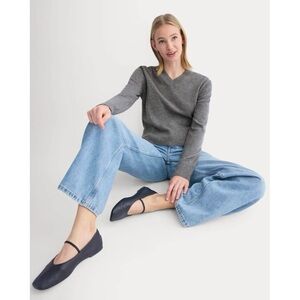 Everlane 100% Cashmere Gray V-Neck Sweater Women CASHMERE CROPPED HIGH-V SWEATER